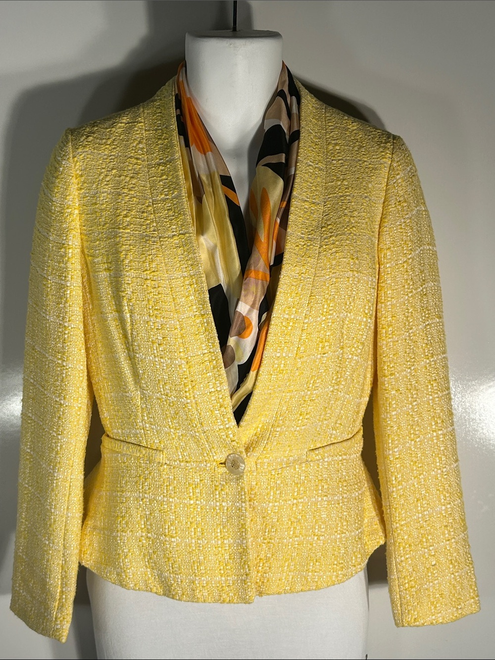 Light SZ M Classic Lemon Yellow Tweed Blazer Capsule Wardrobe Career Academia
